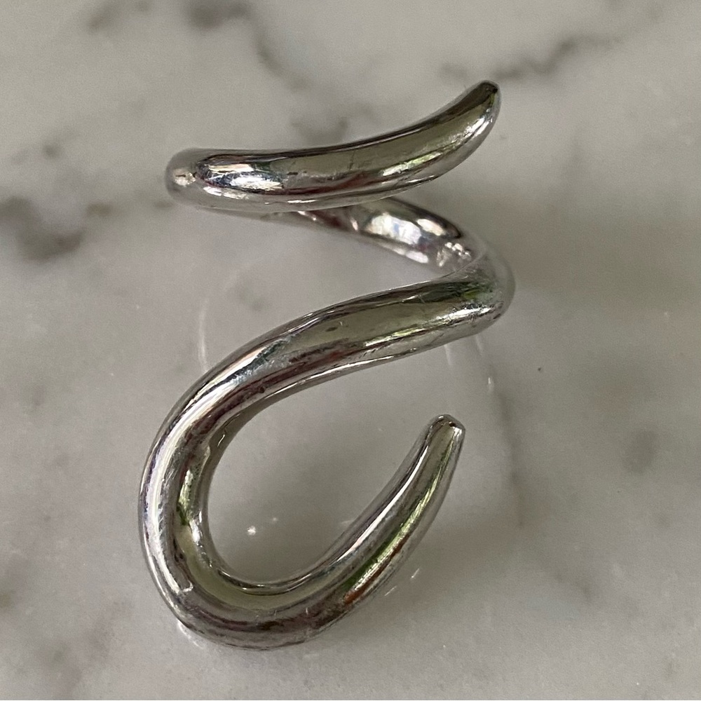 Jennifer Fisher ring